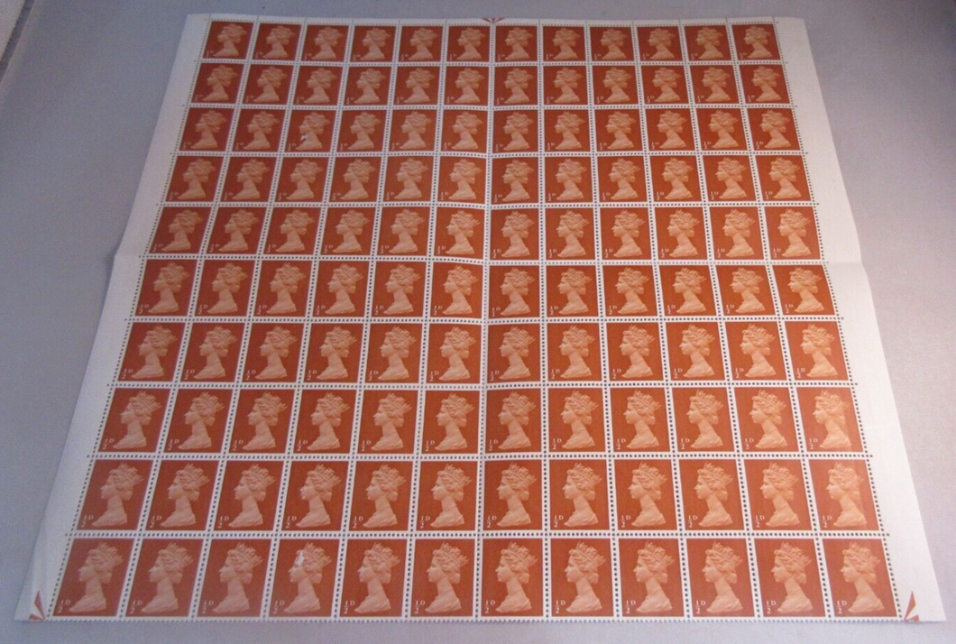 1968 MACHIN DEFINITIVE HALF SHEET 1/2d 120 X STAMPS MNH & STAMP HOLDER