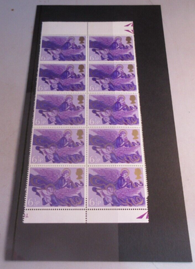 1975 ANGELS WITH HARP & LUTE 6 1/2P 10 X STAMPS MNH WITH STAMP HOLDER