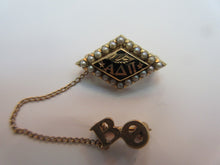 Load image into Gallery viewer, 1933 ALPHA DELTA PI SERORITY BROOCH WITH CHAPTER SAFTY CHAIN IN 14K GOLD
