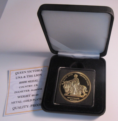 2006 QUEEN VICTORIA UNA & THE LION G/PLATED PROOF MEDAL CAPSULE BOX & COA