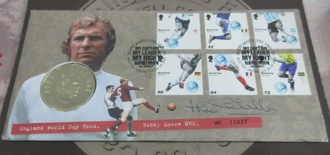 1966-2006 BOBBY MOORE ENGLAND WORLD CUP HERO MEDAL COVER SIGNED BY JACK CHARLTON