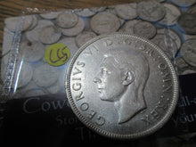 Load image into Gallery viewer, 1942 KING GEORGE VI SILVER HALFCROWN VERY COLLECTABLE CONDITION SPINK 4080 Cc5
