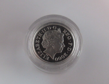 Load image into Gallery viewer, 2000 Welsh Dragon Silver Proof Royal Mint UK £1 Coin Box + COA

