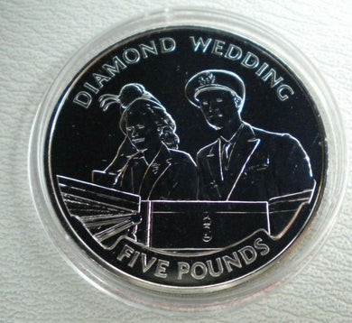 2007 ROYAL MINT DIAMOND WEDDING  BUNC ALDERNEY £5 COIN WITHIN CAPSULE