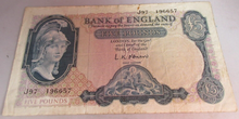 Load image into Gallery viewer, 1961 O&#39;BRIEN BRITANNIA FIVE POUND £5 NOTE JULY 1961 VF J97 196657
