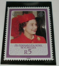 Load image into Gallery viewer, QUEEN ELIZABETH II 60TH BIRTHDAY OF HER MAJESTY ZIL ELWANNYEN SESEL STAMPS MNH
