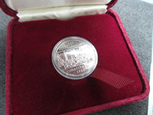 Load image into Gallery viewer, 1982 Canada Dollar CONSTITUTION PROOF Coin and Box IN HOLDER
