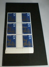 Load image into Gallery viewer, 1978 STATE COACH 25TH ANNIVERSARY OF THE CORONATION 9p BLOCK OF 6 STAMPS MNH
