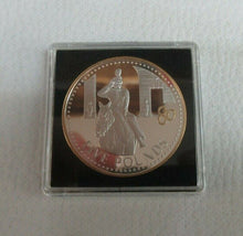 Load image into Gallery viewer, QEII TROOPING THE COLOUR  2006  SILVER PROOF .999 SELECTIVE GOLD CROWN COIN
