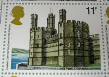 Load image into Gallery viewer, 1978 CAERNARVON CASTLE 11p BLOCK OF 10 STAMPS MNH &amp; TRAFFIC LIGHTS
