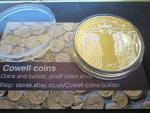 Load image into Gallery viewer, 2002 GOLDEN JUBILEE YEOMEN GUARDS £5 FIVE POUND SILVER GOLD PROOF COIN
