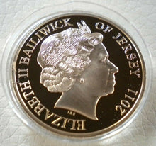 Load image into Gallery viewer, 2011 QUEEN ELIZABETH II DIAMOND JUBILEE 1952-2012 50P CROWN COIN WITHIN CAPSULE
