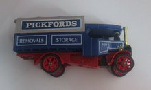 Load image into Gallery viewer, Pickfords Removals Storage Y-27 1922 Matchbox Cars No 3 &#39;C&#39; Type Steam Wagon

