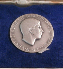 Load image into Gallery viewer, Investiture of Prince Charles 1969 3 Silver Medal Set John Pinches In Box
