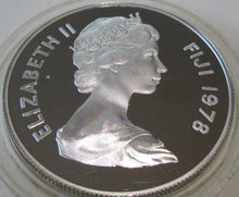 Load image into Gallery viewer, 1978 ROYAL MINT FIJI $20 DOLLAR SILVER PROOF PARROT FINCH COIN CONSERVATION
