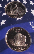 Load image into Gallery viewer, 2005 UNITED STATES MINT 50 STATE QUARTERS PROOF 5 COIN SET SAN FRANCISCO MINT
