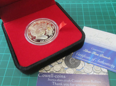 2000 ROYAL MINT GUERNSEY SILVER PROOF £5 FIVE POUND COIN QUEEN MOTHER BOXED/COA