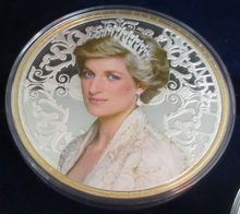 Load image into Gallery viewer, 2016 DIANA A PRINCESS DIANA A MOTHER PROOF SILVER &amp; GOLD PLATED MEDAL SET BOXED
