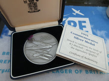 Load image into Gallery viewer, 1995 ROYAL MINT 5 OZ SILVER R J MITCHELL LEGENDARY DESIGNER OF THE SPITFIRE
