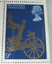 Load image into Gallery viewer, 1978 STATE COACH 25TH ANNIVERSARY OF THE CORONATION 9p BLOCK OF 6 STAMPS MNH
