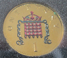 Load image into Gallery viewer, UK Queen Elizabeth II Gold Rhodium Platinum Enamelled coins 1 PENNY FLORIN ECT
