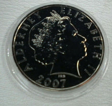 Load image into Gallery viewer, 2007 ROYAL MINT DIAMOND WEDDING  BUNC ALDERNEY £5 COIN WITHIN CAPSULE
