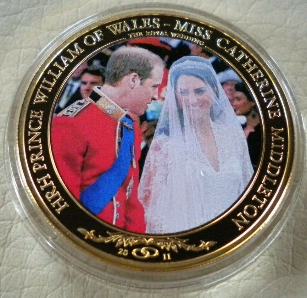 2011 PRINCE WILLIAM & CATHERINE MIDDLETON COOK ISLANDS  $1 COIN WITHIN CAPSULE