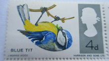 Load image into Gallery viewer, 1966 BIRDS 4d BLOCK OF 4 STAMPS MNH WITH CLEAR FRONTED STAMP HOLDER
