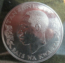 Load image into Gallery viewer, 1974 ROYAL MINT TANZANIA 50 SHILINGI SILVER BUNC BLACK RHINO COIN CONSERVATION
