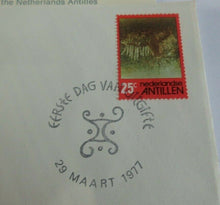 Load image into Gallery viewer, 1977 Netherlands Antilles Rocks INT&#39;L Society of Postmasters Silver Proof Medal
