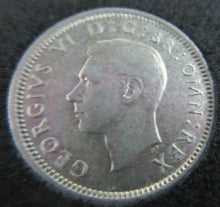 Load image into Gallery viewer, 1942 KING GEORGE VI BARE HEAD .500 SILVER aUNC 6d SIXPENCE COIN CAPSULE &amp; BOX
