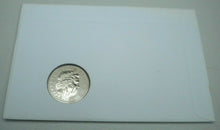 Load image into Gallery viewer, 1900-2000  HM QUEEN ELIZABETH THE QUEEN MOTHER MEMORIAL BUNC £5 COINCOVER PNC
