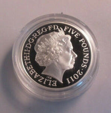 Load image into Gallery viewer, 2011 WILLIAM &amp; KATE ENGAGEMENT SILVER PROOF £5 FIVE POUND COIN BOX &amp; COA
