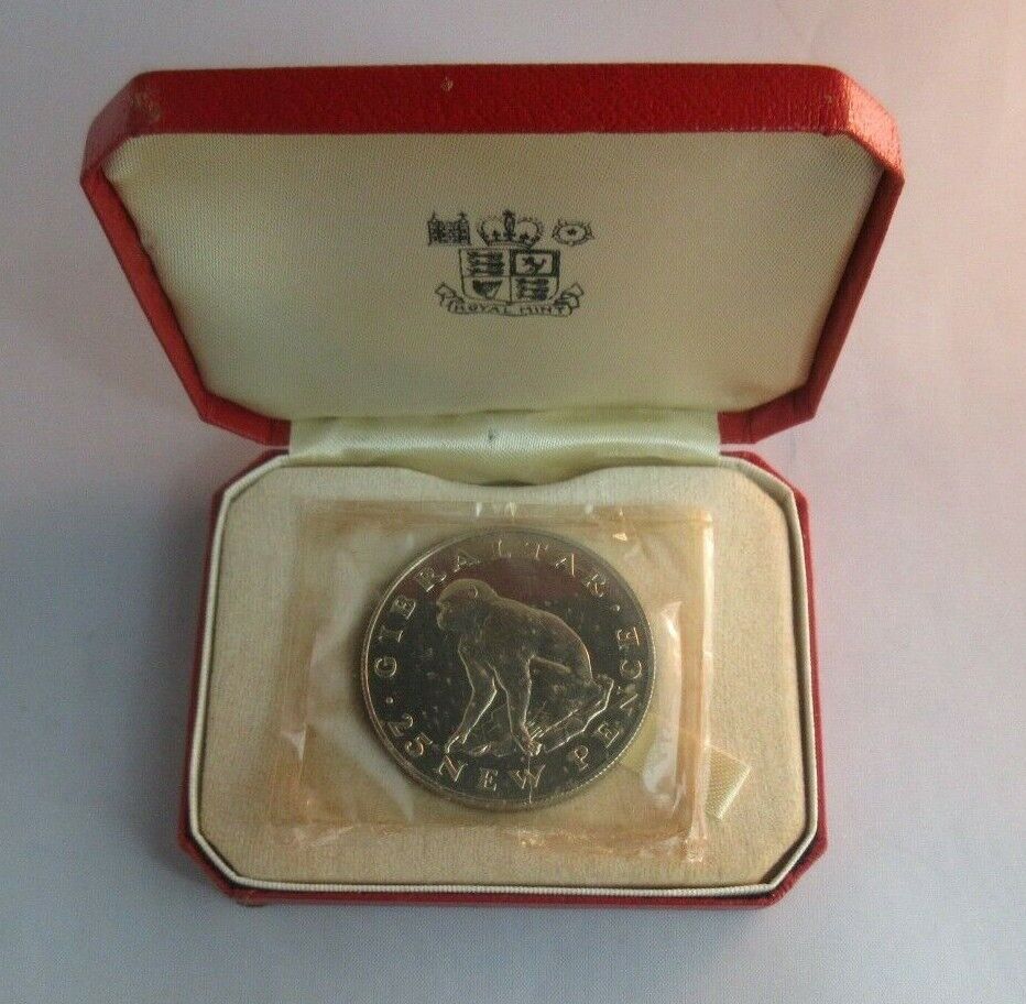 1971 QEII BARBARY MACAQUE PROOF GIBRALTAR 25 PENCE CROWN SEALED COIN Boxed