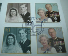 Load image into Gallery viewer, 1947-1997 GOLDEN WEDDING ANNIVERSARY, £5 CROWN COIN FIRST DAY COVER PNC &amp; INFO
