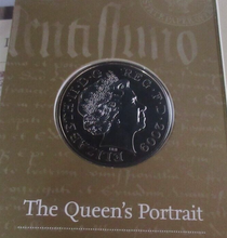 Load image into Gallery viewer, Henry VIII 1509 500th Anniversary 2009 UK BUnc Royal Mint £5 Coin Pack
