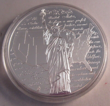 Load image into Gallery viewer, 2001 QUARTERS OF THE 50 STATES SILVER PLATED MEDAL GOLD PLATED QUARTER &amp; CAPSULE
