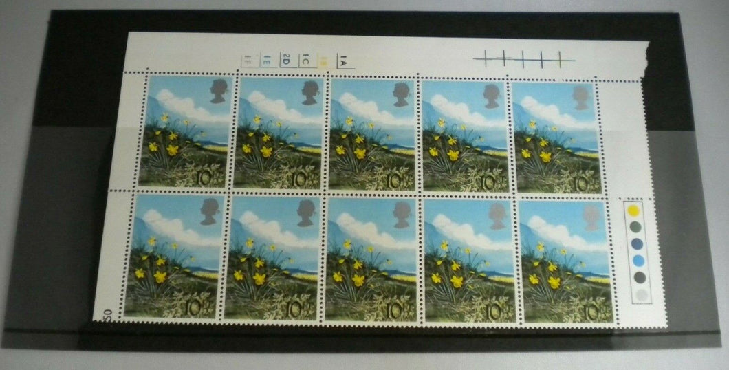 1979 SPRING WILD FLOWERS DAFFODILS 10 1/2p BLOCK 10 STAMPS MNH & TRAFFIC LIGHTS