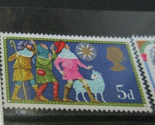 Load image into Gallery viewer, CHRISTMAS 1969 BRITISH MINT STAMPS PRESENTATION PACK
